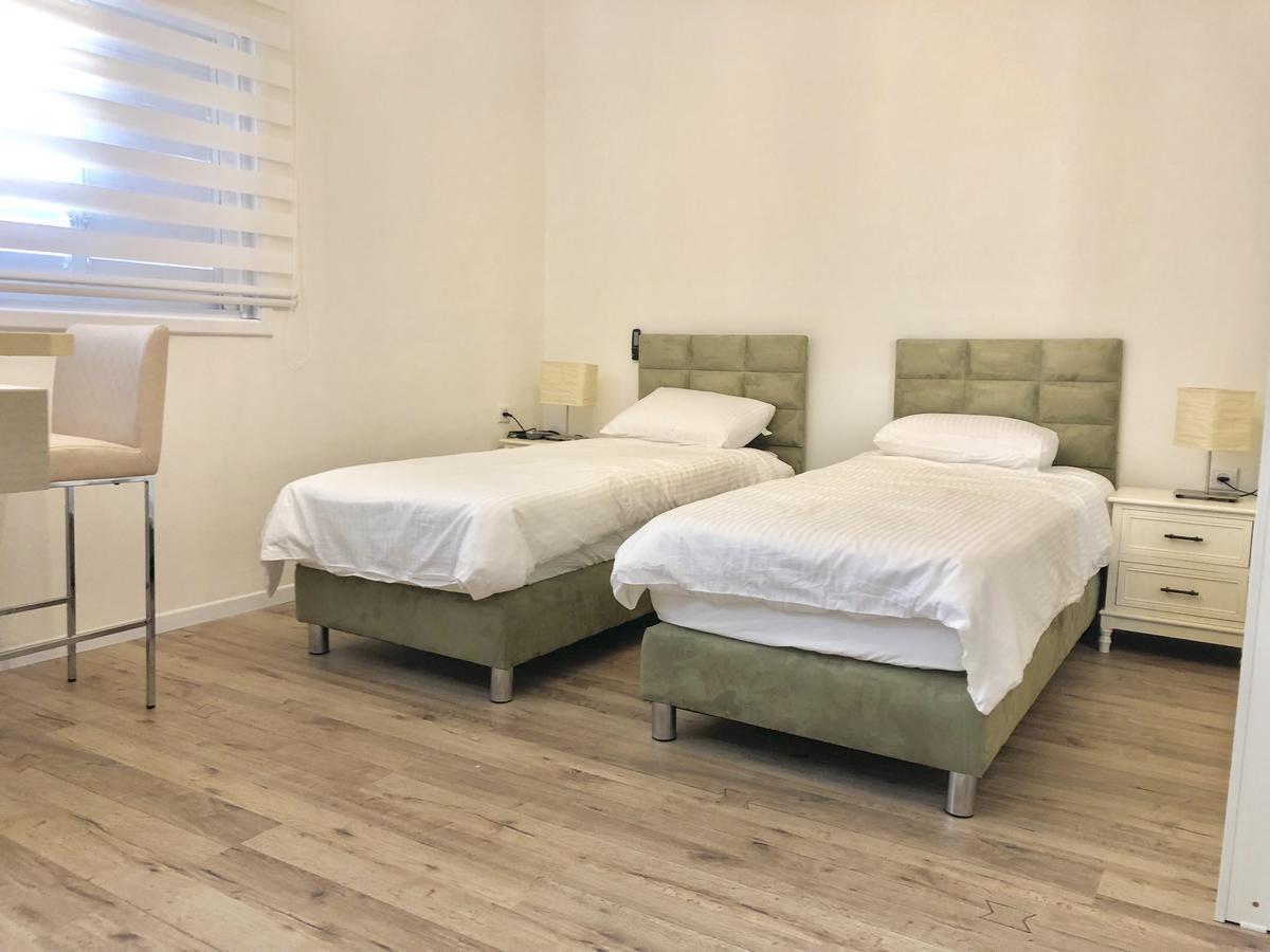 Studio Apartment In Bat-Yam Bat Yam Exterior foto