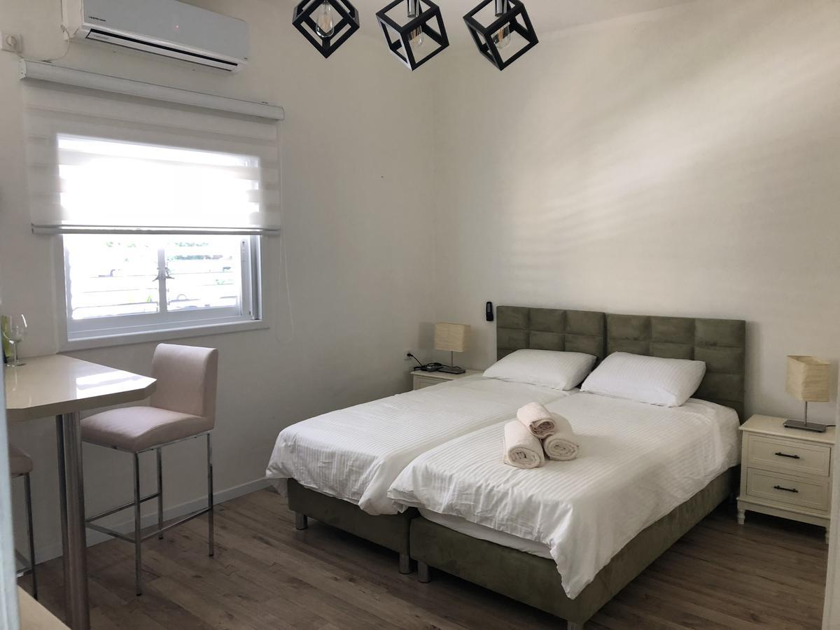 Studio Apartment In Bat-Yam Bat Yam Exterior foto